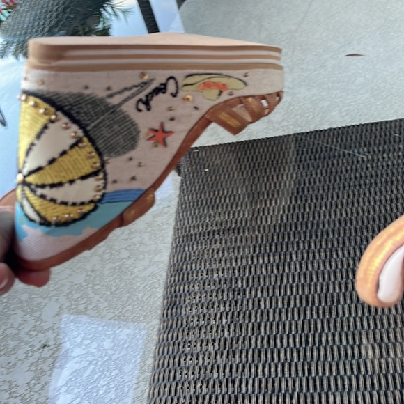 Coach wedge Sz 7.5 - Picture 3 of 12